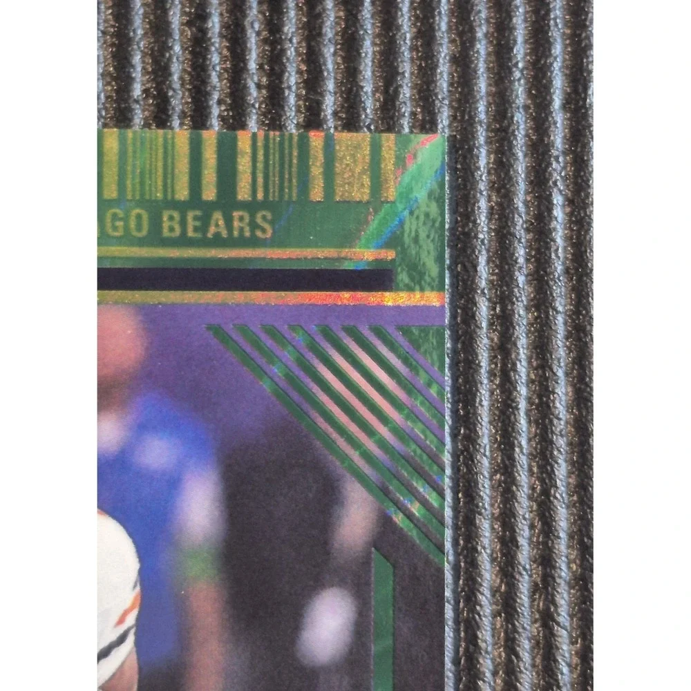 2024 Contenders Dj Moore #18 Green Sunburst Chicago Bears